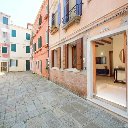 Apartment Dolcevita N 519 Biennale Venice